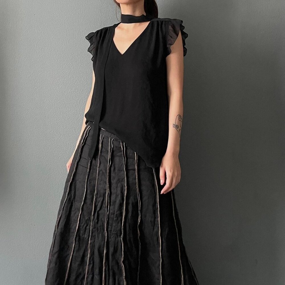 Calvin Klein black ruffle short sleeves tie blouse Labeled size XL